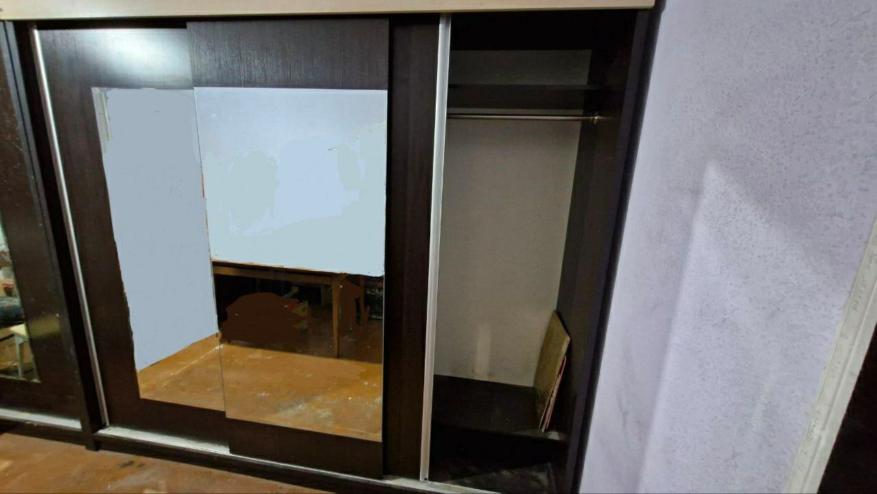 Шкаф купе в отличном состоянии 2 штуки