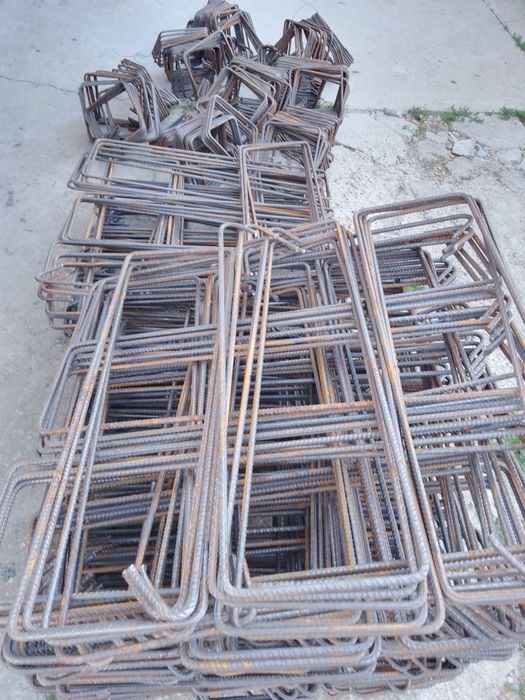 etrieri din fier beton 
Execut etrie