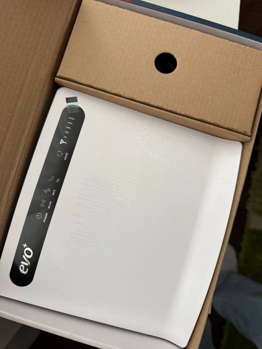 Продам Новый Wi-Fi модем EvoLTE B593