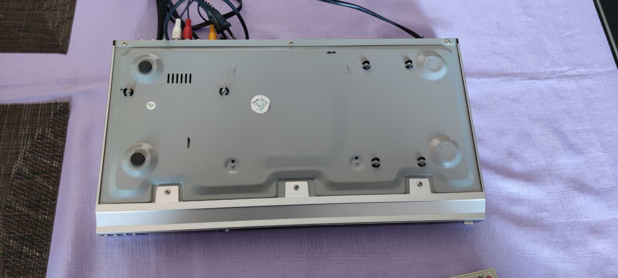 Dvd плейър LINEA LE966Z