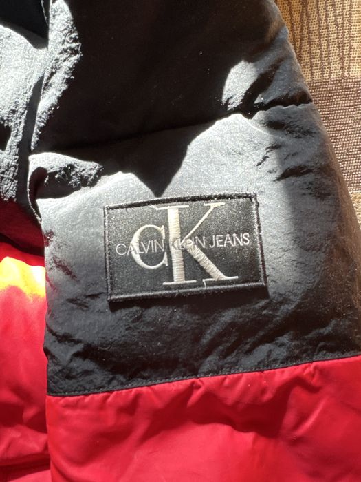 Яке на Calvin Klein L