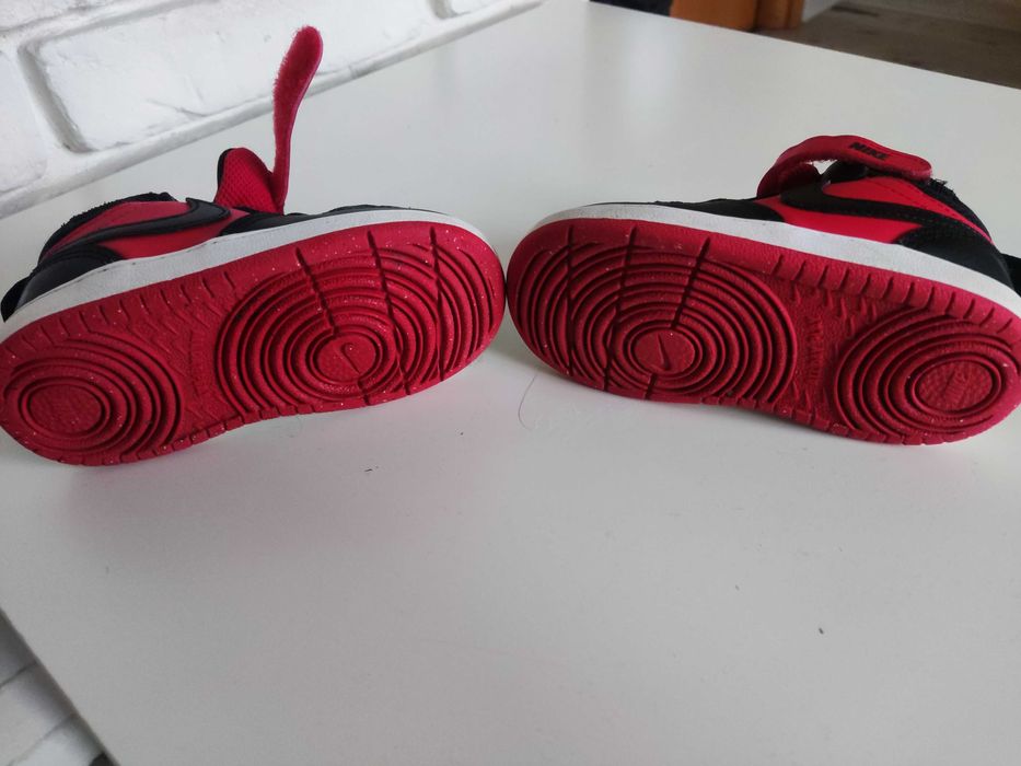 Детски маратонки ,ботуши,сандали,високи маратонки Nike Skechers