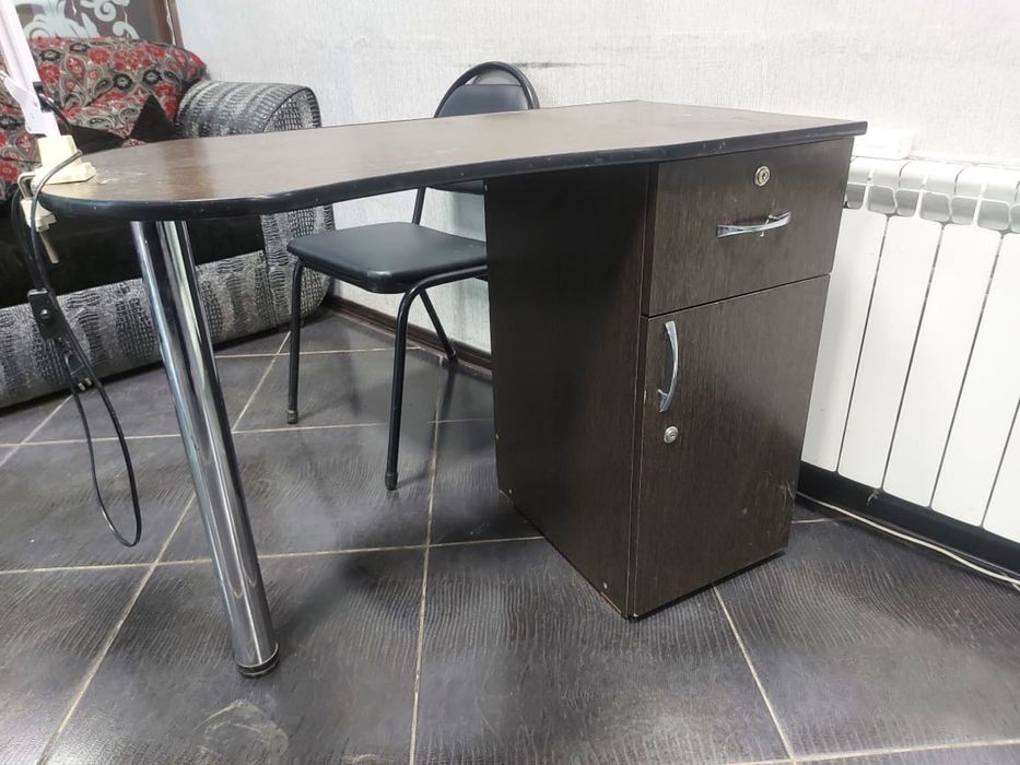 Продам мебель для салона красоты