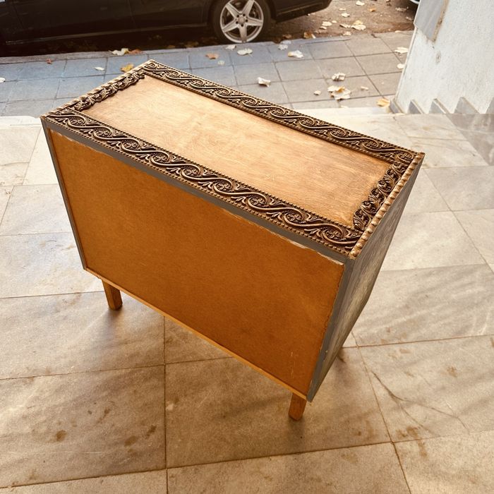 Ръчно изработен ретро дървен скрин – винтидж / рустик стил