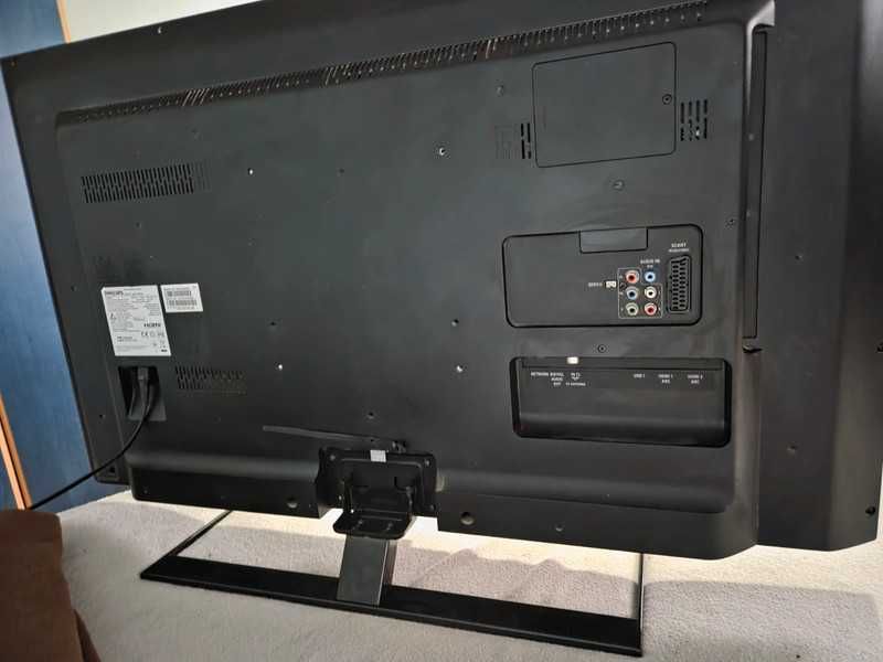 Televizor Philips 5500 Series 102 cm, Full HD