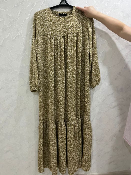 Новое  платье  шелк