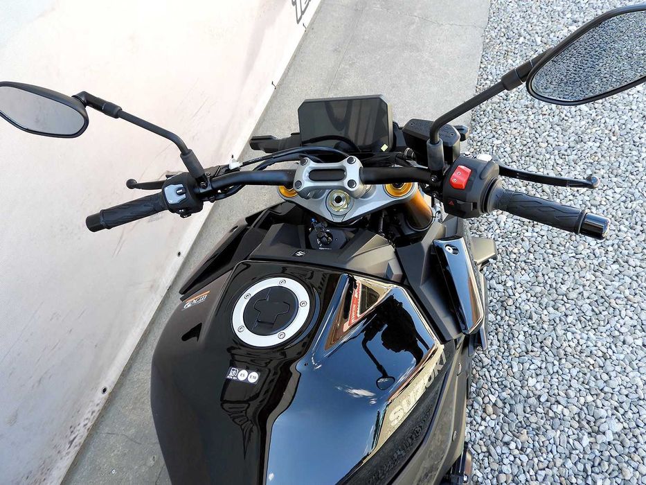 Motocicleta Suzuki GSX-S 1000 ABS M5 2025 | Rate | Leasing