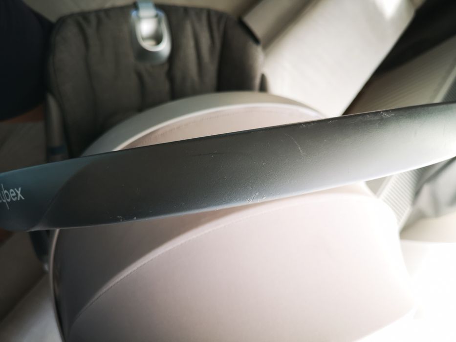 Стол за кола Cybex Cloud Z i-Size Plus + ЛЕТЕН КАЛЪФ цвят Soho grey