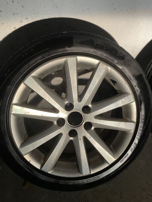 Jante cu cauciucuri 235 45 17