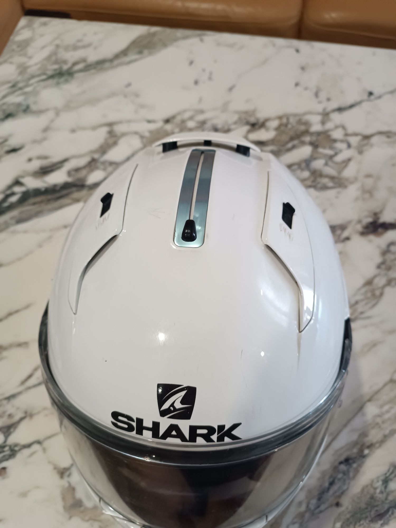 Shark-Evo-One...