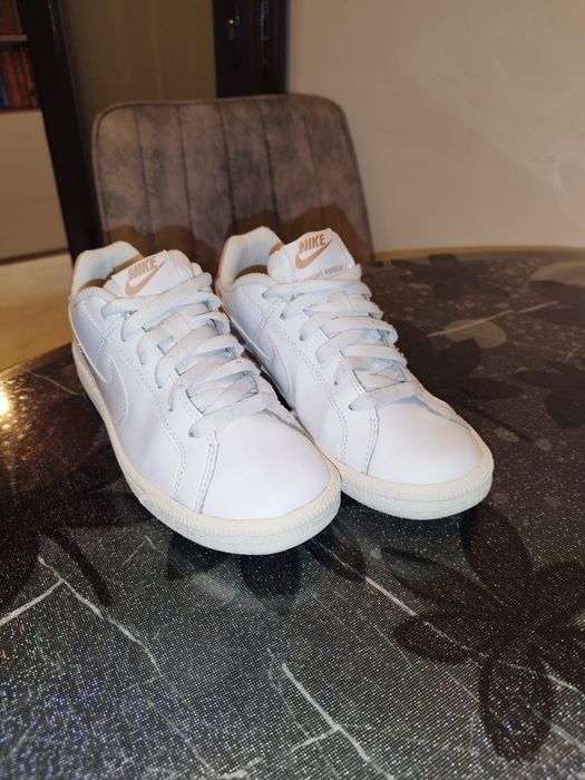 Adidași Nike Nr 36