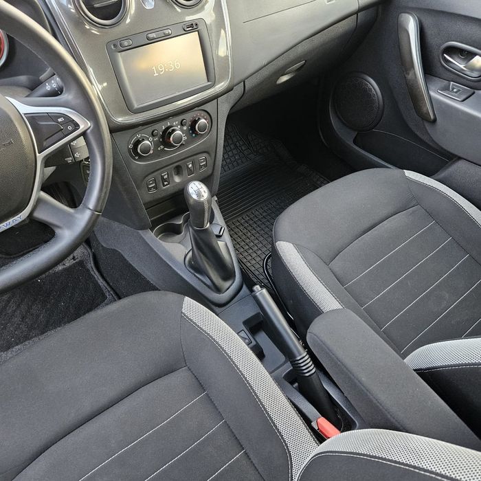Dacia Ssndero Stepway 2017 0900 Benzina