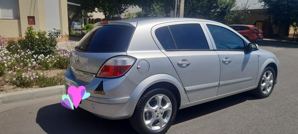 Opel asta   h   1.6 benzină +GPL