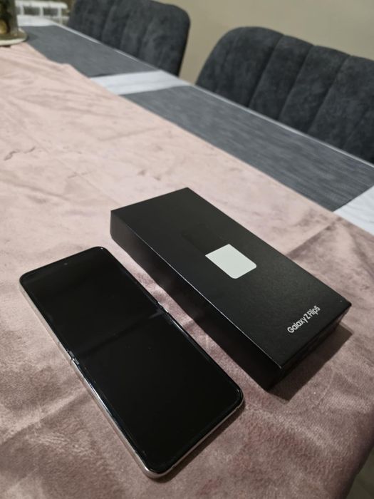 Samsung Galaxy Z flip 5