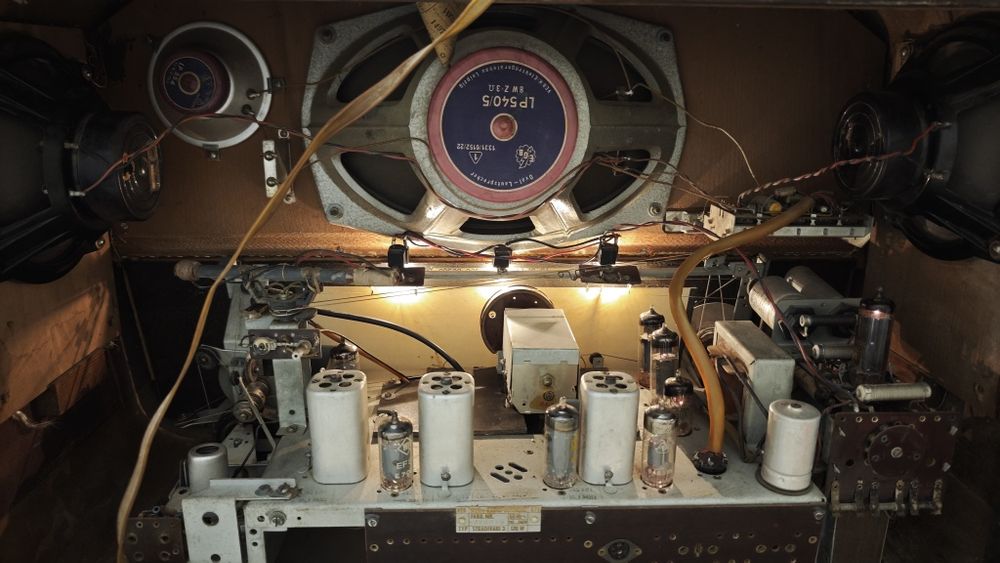 Radio de colecție Stradivari 3
