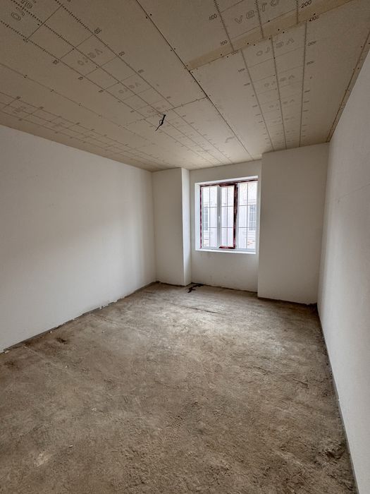 Продается дом (коттедж) 1,4 соток. 4 комнаты. Кибрай . Набережная.