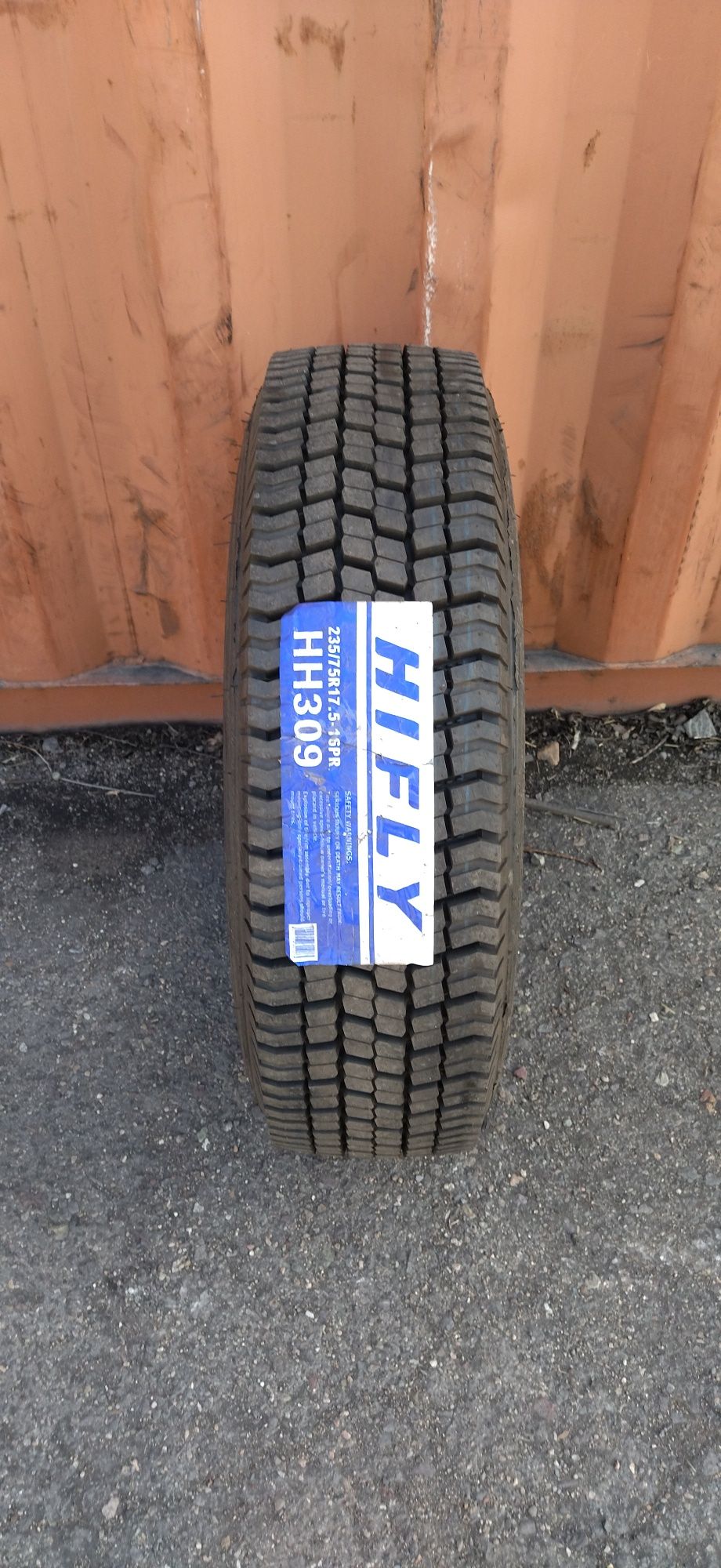 235/75R17.5 Руле. Веду. 18PR