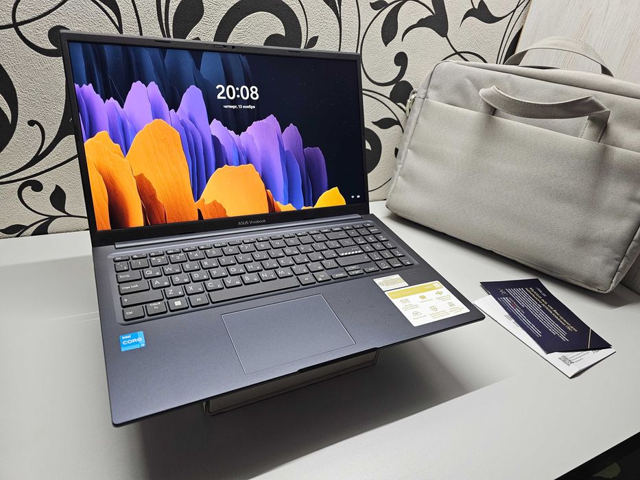 ПРОДАМ ASUS X1504VA Мощный Ноутбук Core™ i3 13-ПОКОЛЕНИЯ/8GB/256GBSSD.