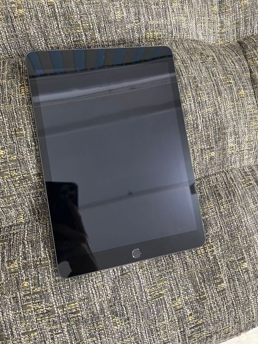 Apple iPad 9 поколения 2021 года