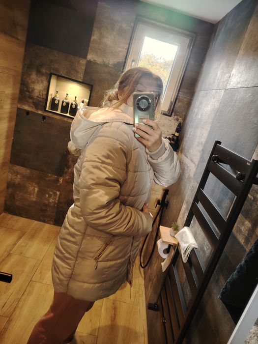 ИЗГОДНО!Зимно  бежово дамско яке Л/ХЛ