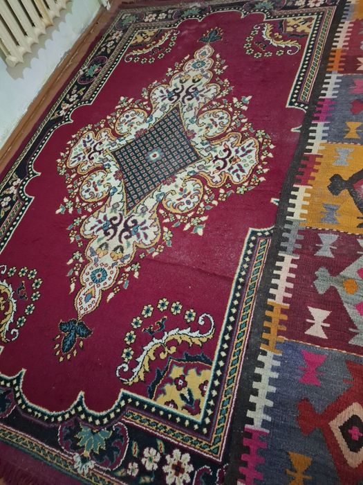 Уйдаги нарсалар сотилади