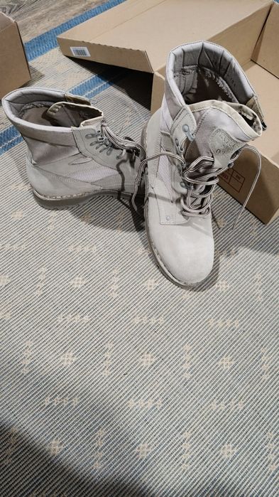 Bocanci militari iarna vara