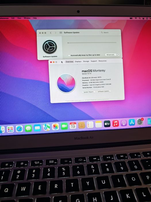 Vând sau Schimb Apple Macbook AIR 2017