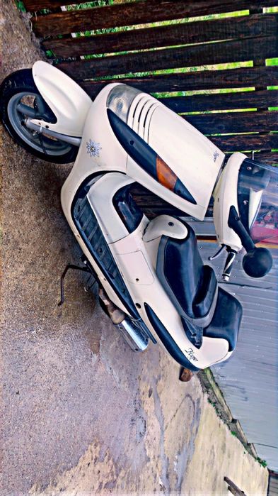 HYOSUNG 125cc. (ROK) Hyper