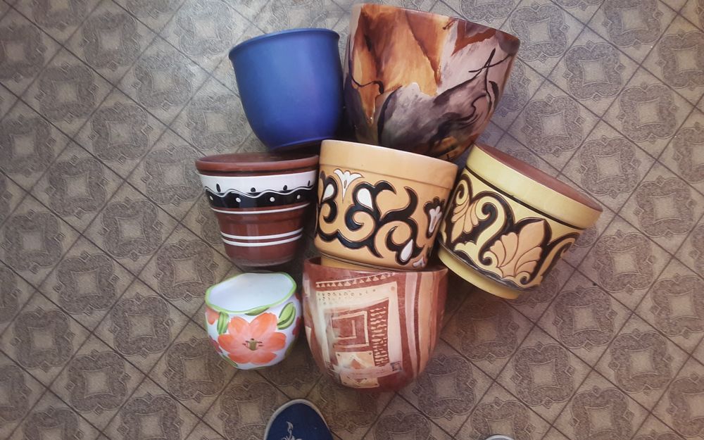 Горшки для цветов