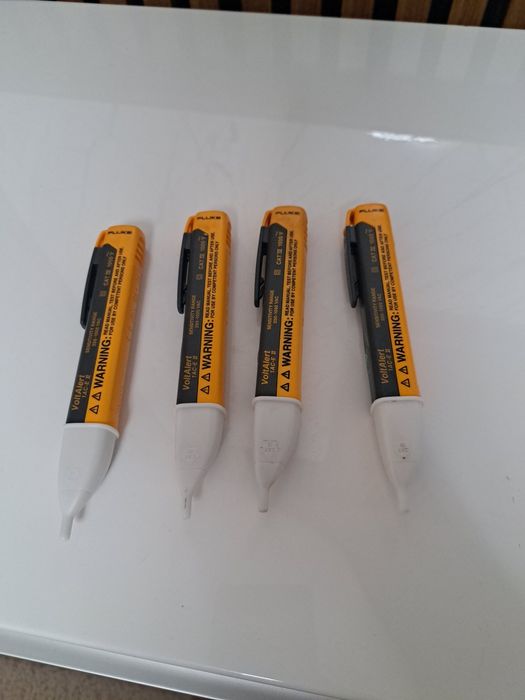 Tester Tensiune Fluke