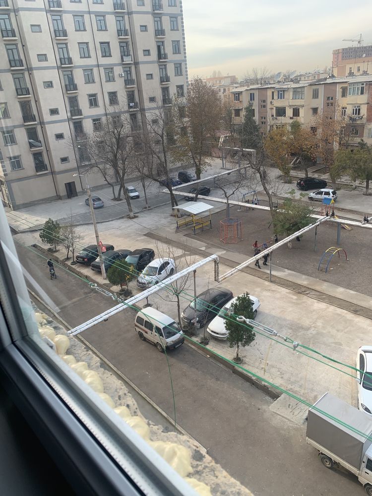 М-в Оханграбо, Панельный массив, базарчик 1/5/9, не торец, с ремонтом.
