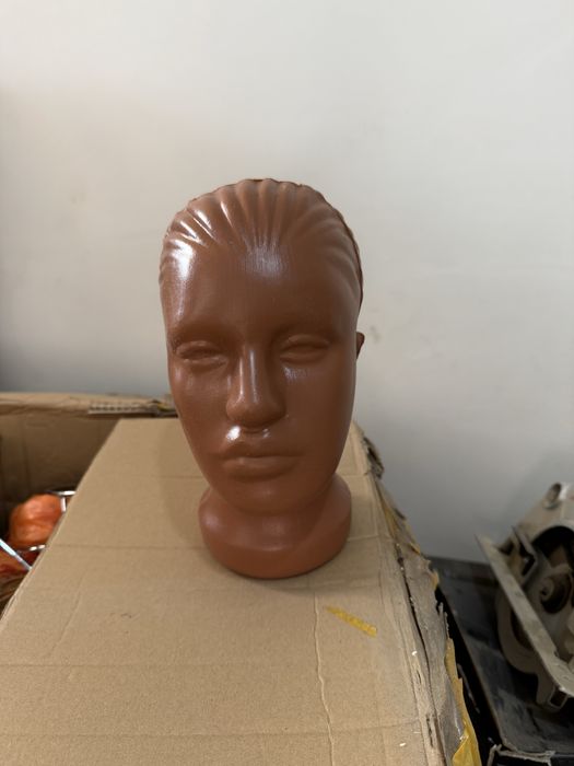 Продается маникен головы