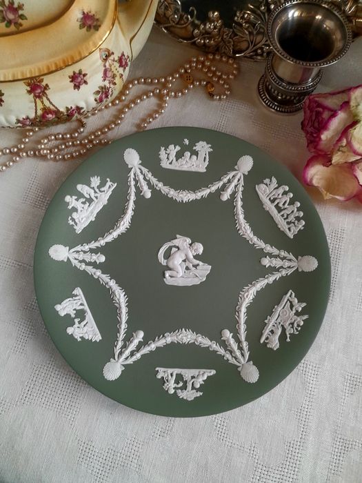 Коллекционная тарелка Веджвуд, яшмовый фарфор,  Англия, винтаж