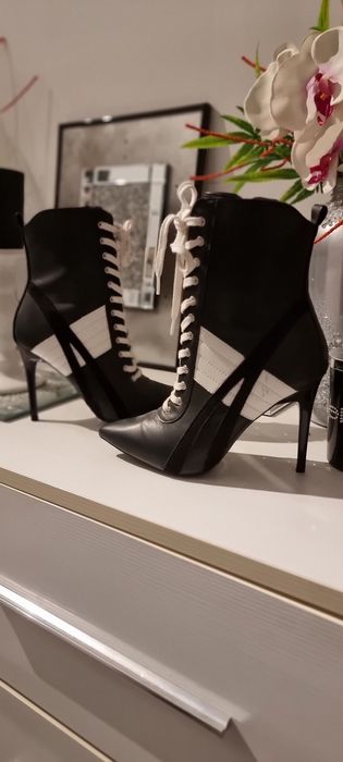 Botine dama negre ecopiele si paiete!