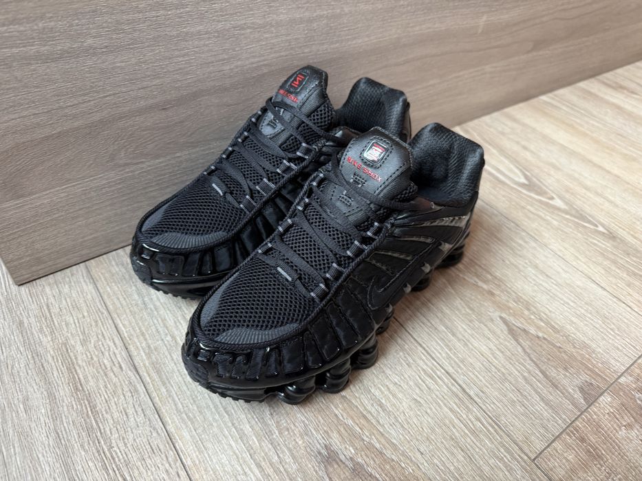 Nike Air Max Shox TL