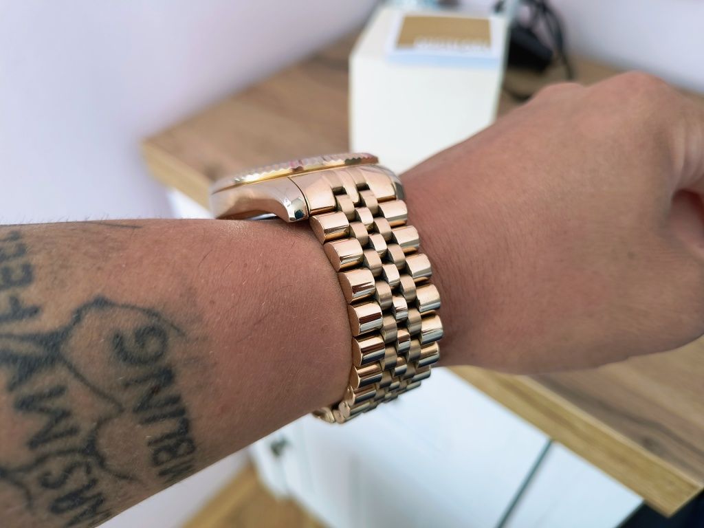 Часовник Michael Kors
