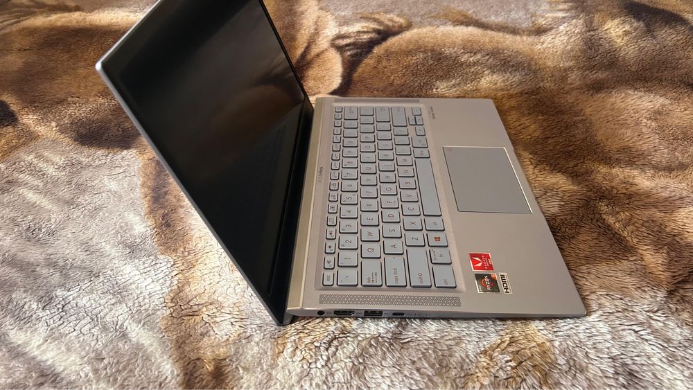 ASUS ZenBook 13 Exceptional