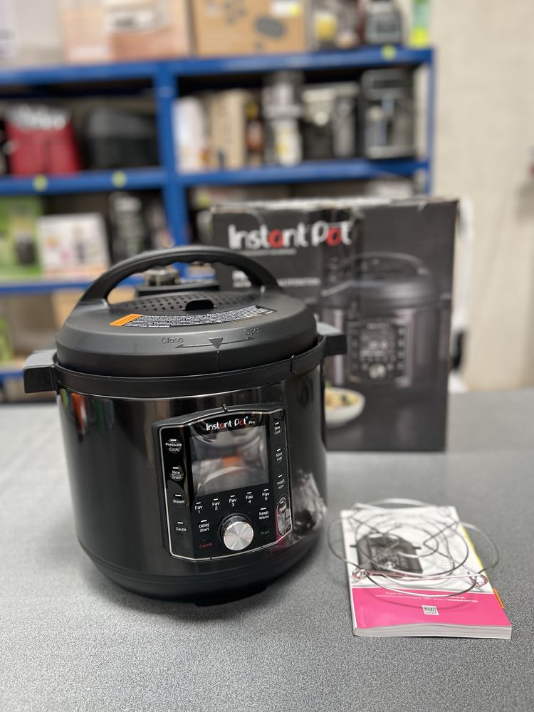 Мултикукър / Тенджера под налягане Instant Pot PRO 10in1 ,7.6L , 1200W