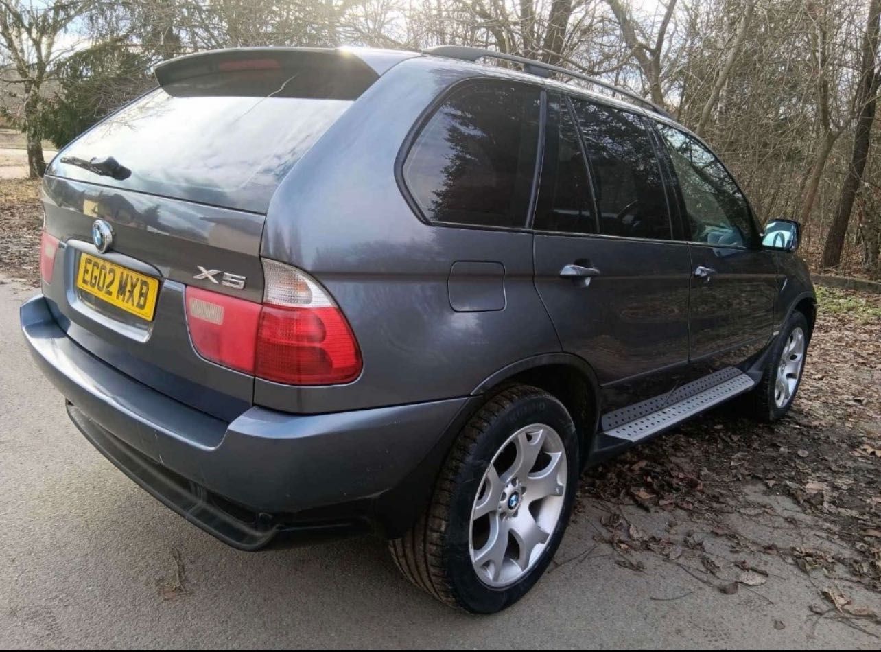 На части BMW X5 3.0d