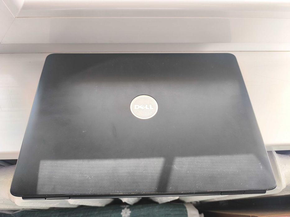 Ноутбук DELL 500