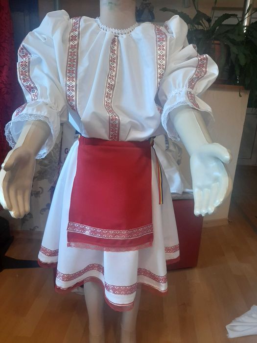 Costum popular copii