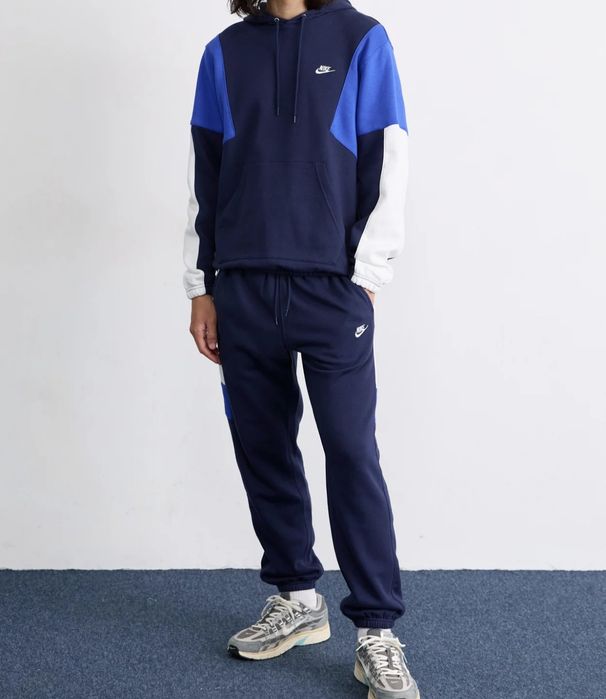 Trening Nike mărimea XL