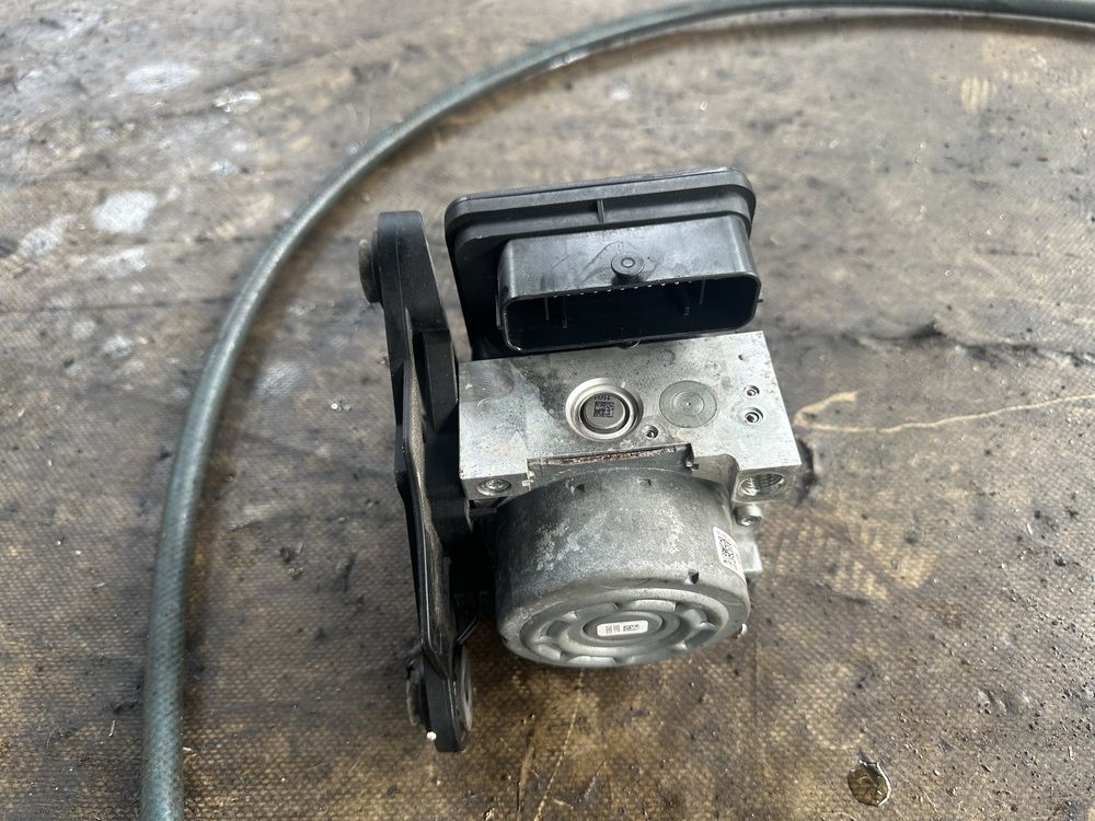 5Q0 614 517 Q/ 5Q0 907 379 R - ABS -VW,Seat,Skoda,Audi след 2012г.!