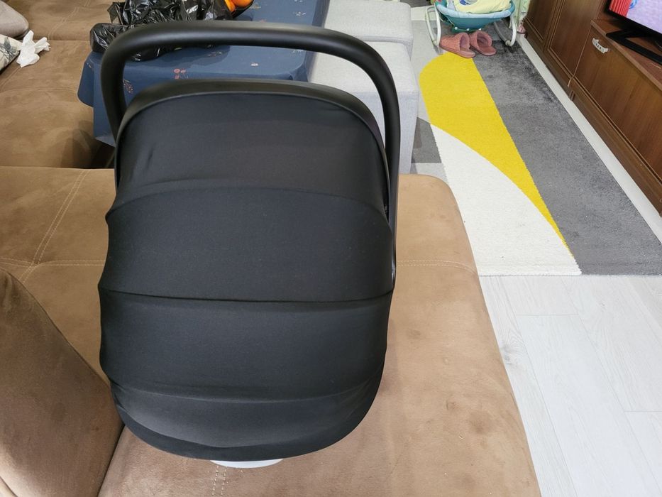 Децко столче за кола и за исписване