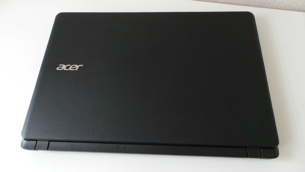Laptop Acer Aspire ES 15