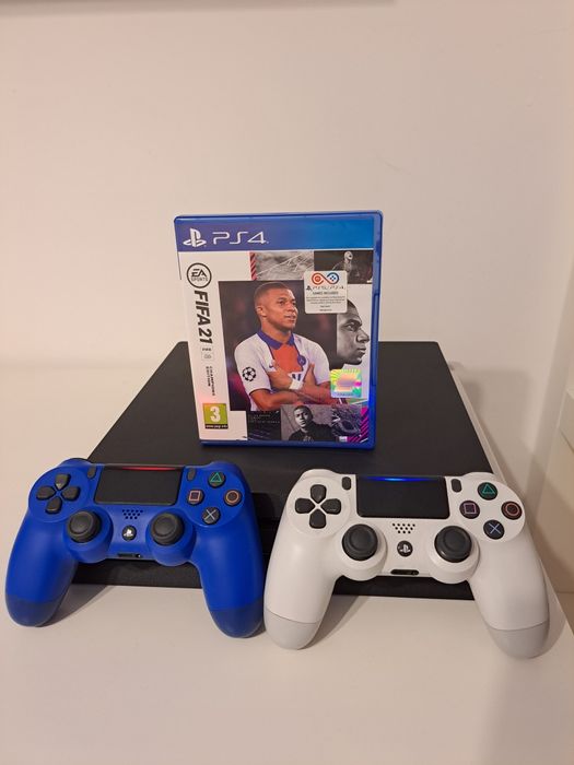 Ps4 Pro 1tb + 2 controlere + fifa21