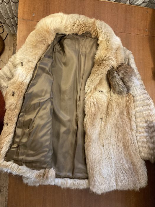 Jacheta din blana de vulpe, M, alb-galbuie