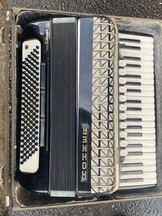 Hohner atlantic IV deluxe