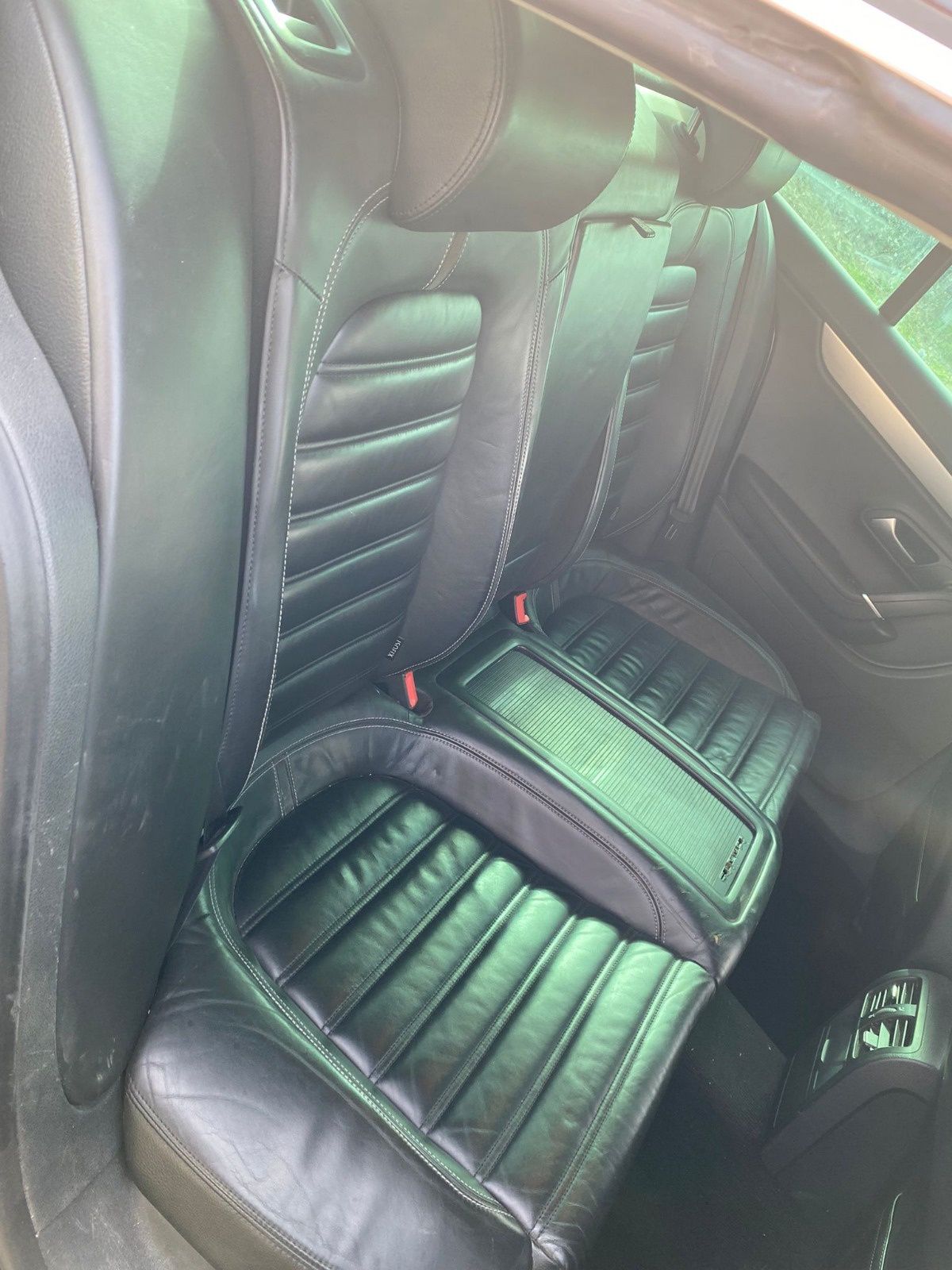 Bancheta piele passat CC