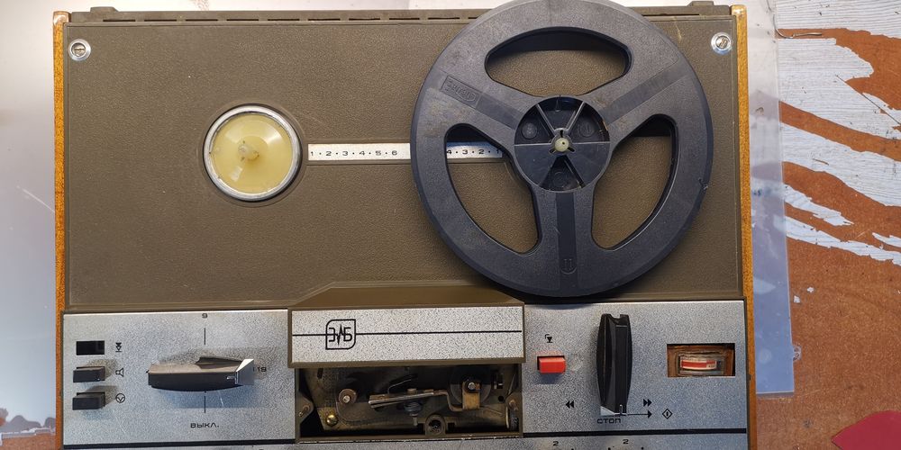 Снежеть 202 катушечный магнитофон